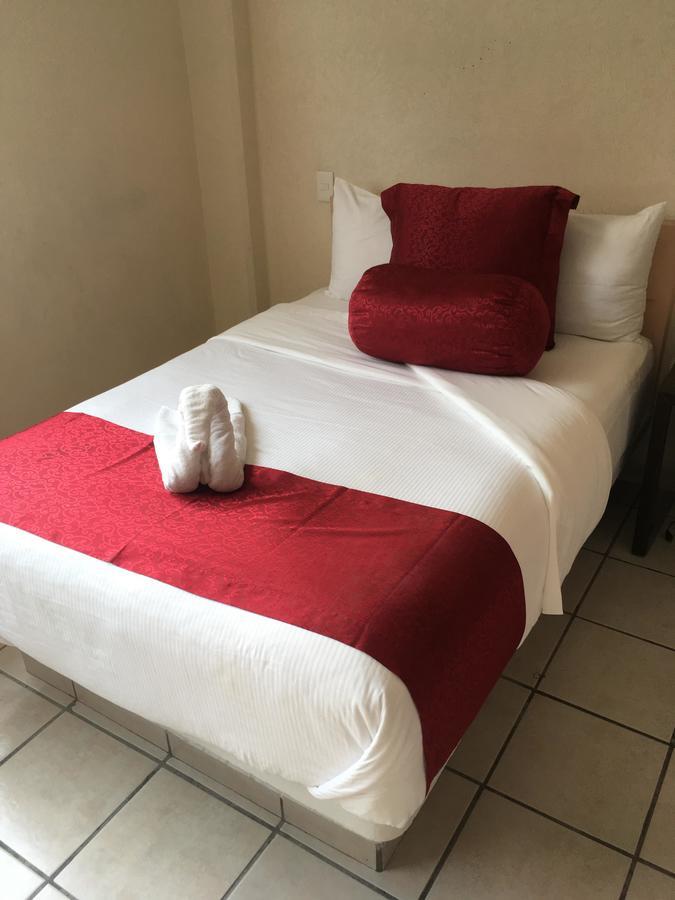Hotel St. Angel Chilpancingo de los Bravos Dış mekan fotoğraf